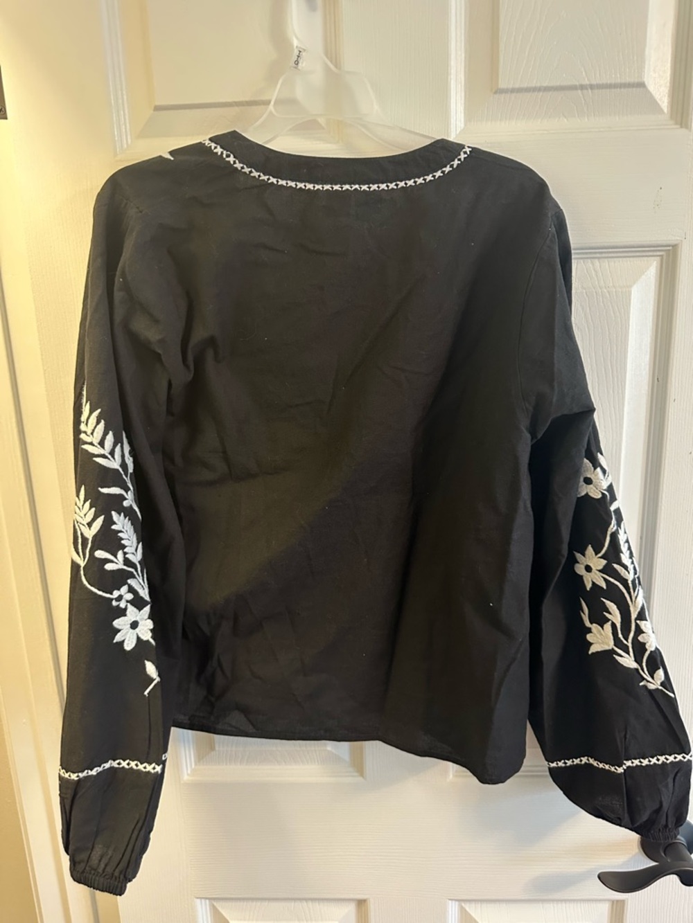 Joie Black Cotton Blouse with White Floral Embroidery - Picture 4 of 4